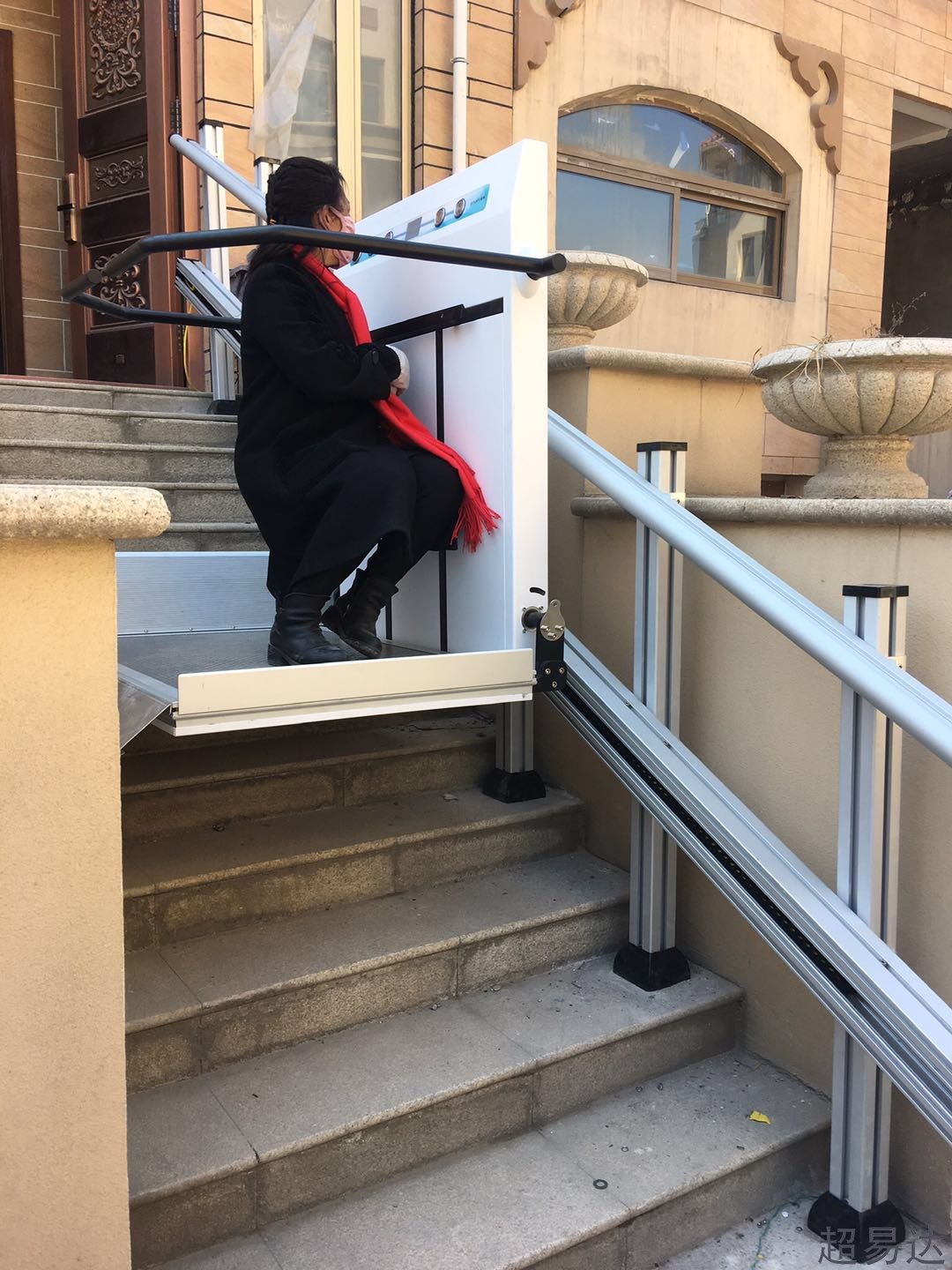 斜掛升降平臺(tái)